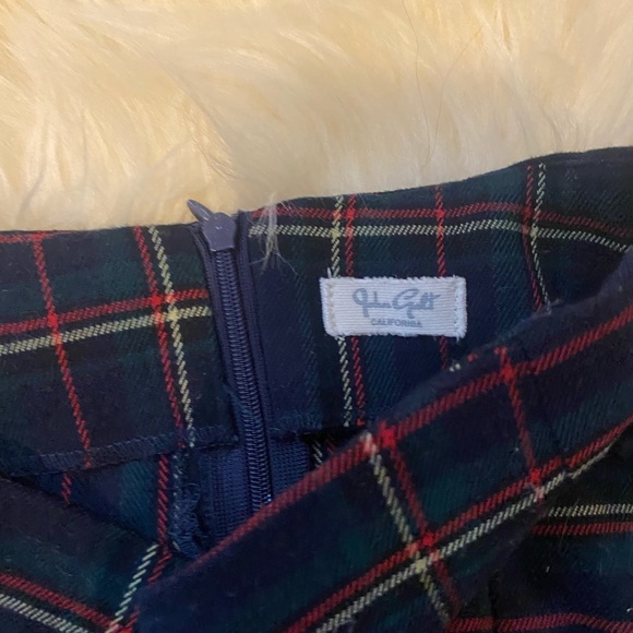 Cute Brandy Melville miniskirt with slits XS - Picture 3 of 3